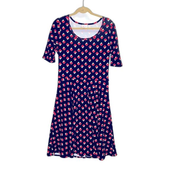 Lularoe Black and Red Strawberry Patterned Nicole Dress size Large - Picture 1 of 5
